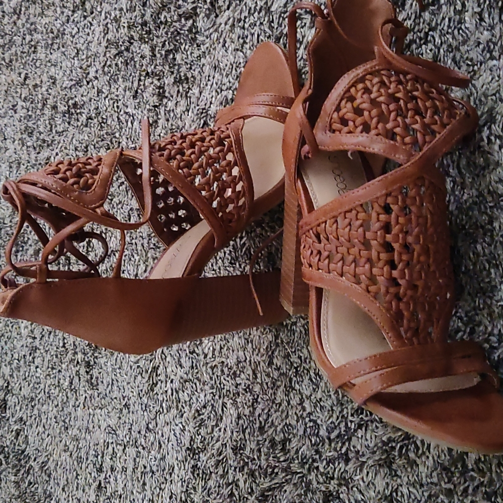 Shoedazzle Block Heel Shoes